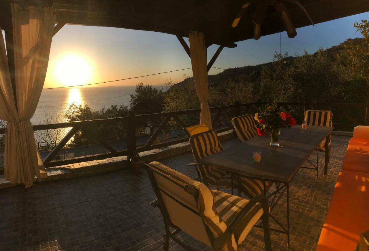 House Of The Rising Sun Villa Chorefton Bagian luar foto